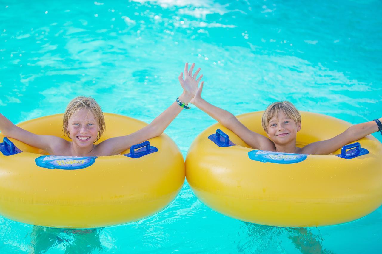Отель Emerald Aqua Park City Хургада Экстерьер фото