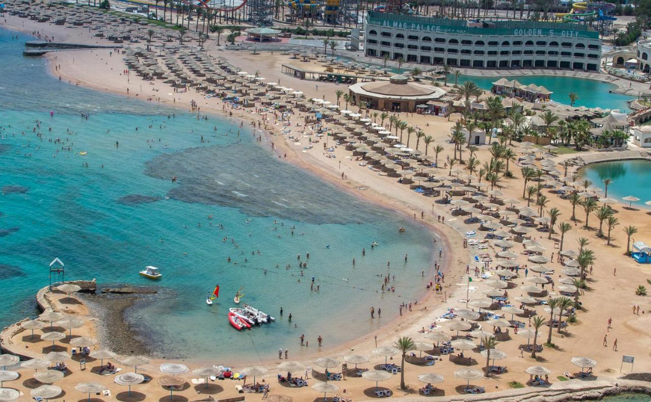 Отель Emerald Aqua Park City Хургада Экстерьер фото